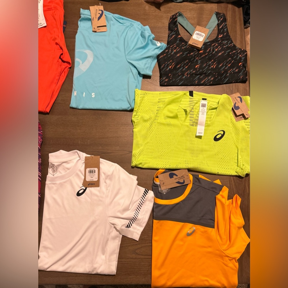 Women’s sportswear 9 pieces size M